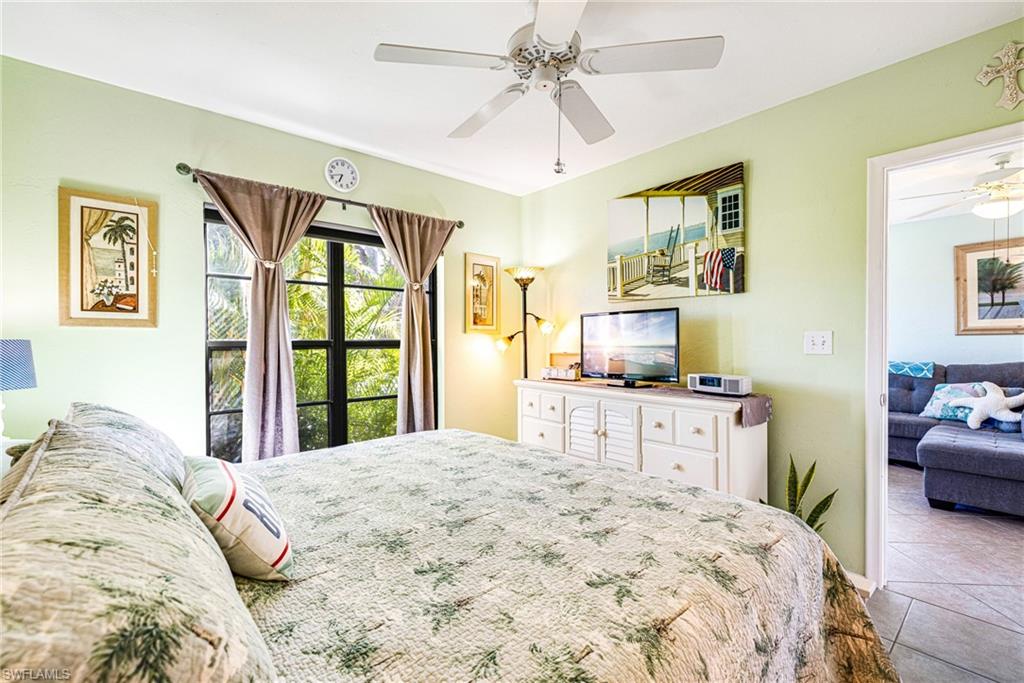 MARINER APTS MARCO ISLAND - Residential