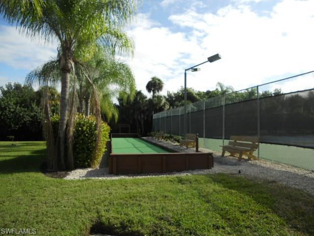 FOXMOOR VILLAGE CONDO - Residential