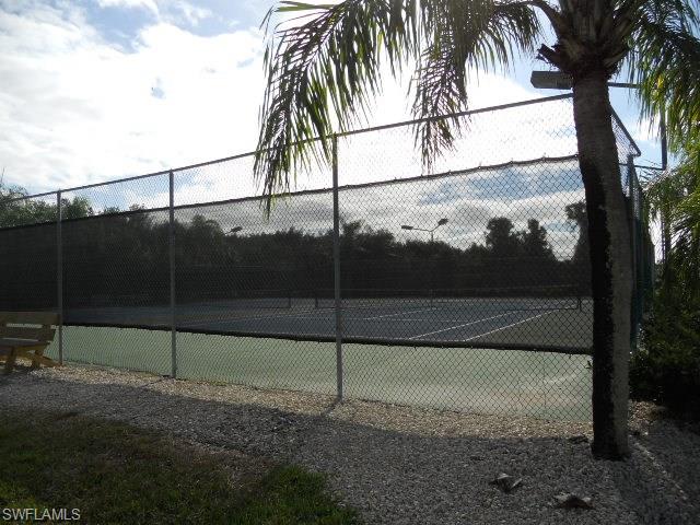 FOXMOOR VILLAGE CONDO - Residential