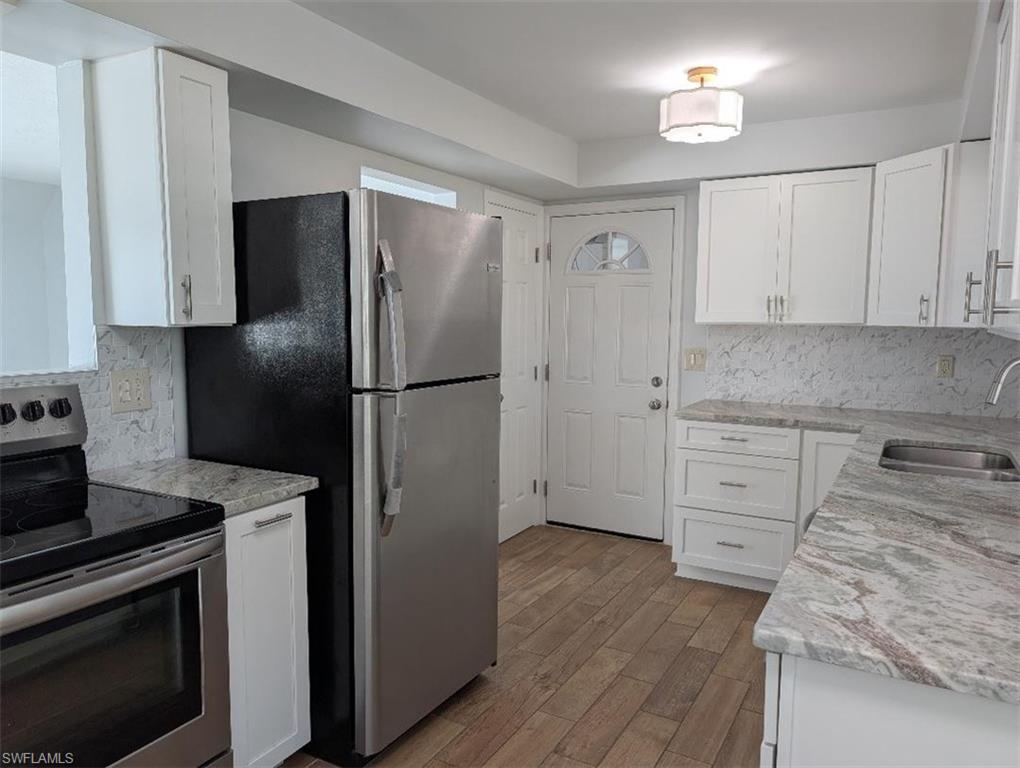 CAPE CORAL - Residential Lease