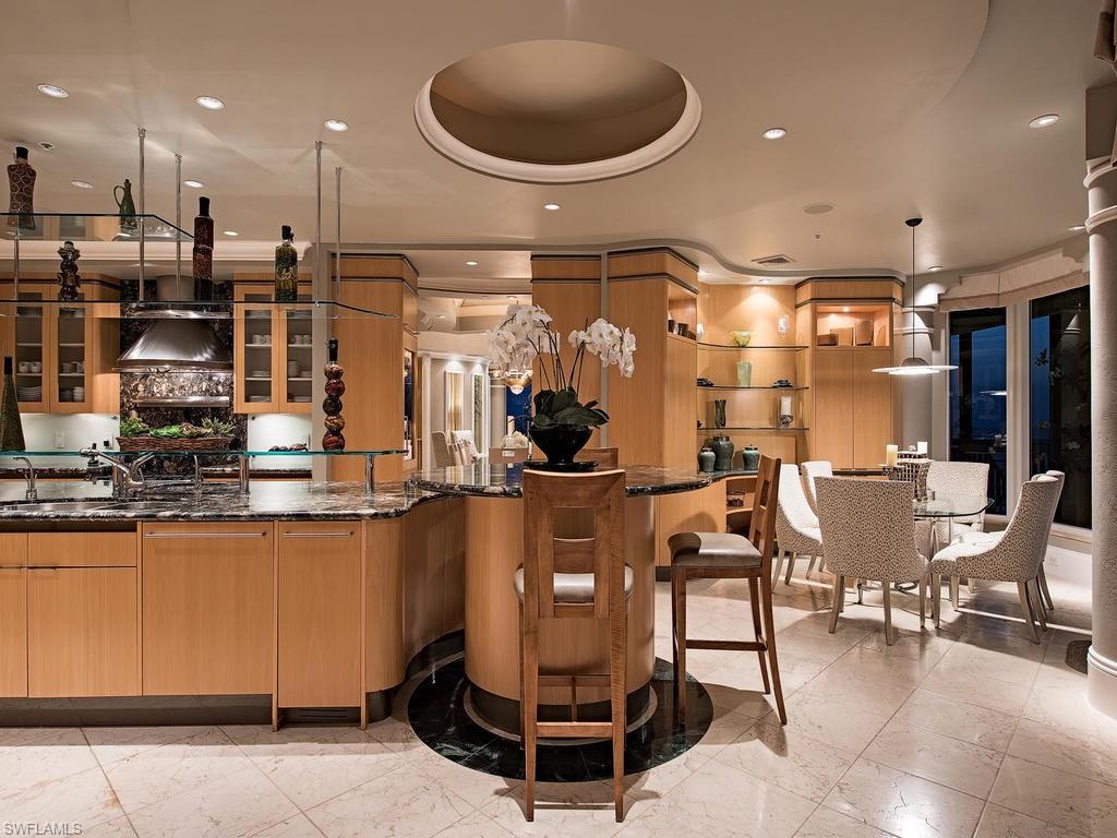 LA SCALA AT THE COLONY - Residential