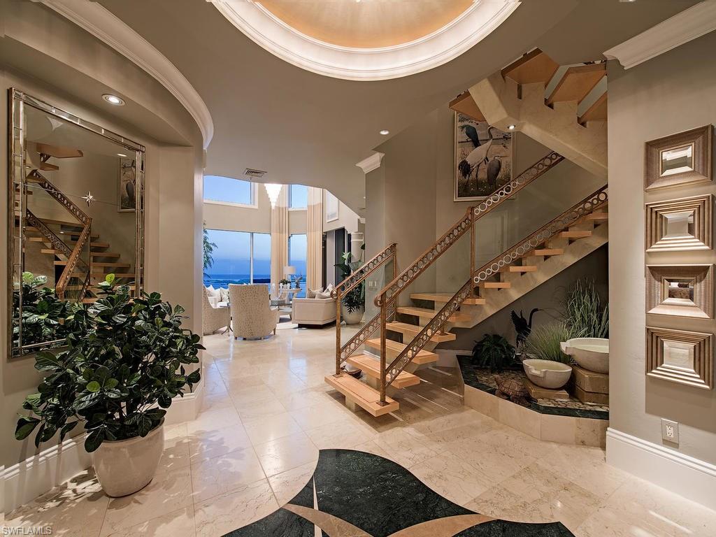 LA SCALA AT THE COLONY - Residential