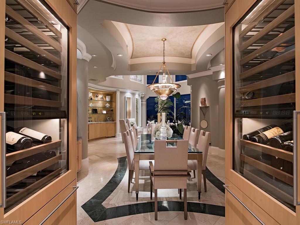 LA SCALA AT THE COLONY - Residential