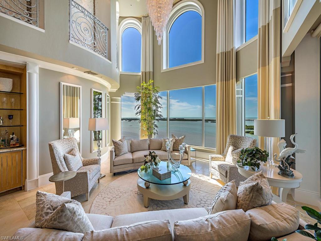 LA SCALA AT THE COLONY - Residential