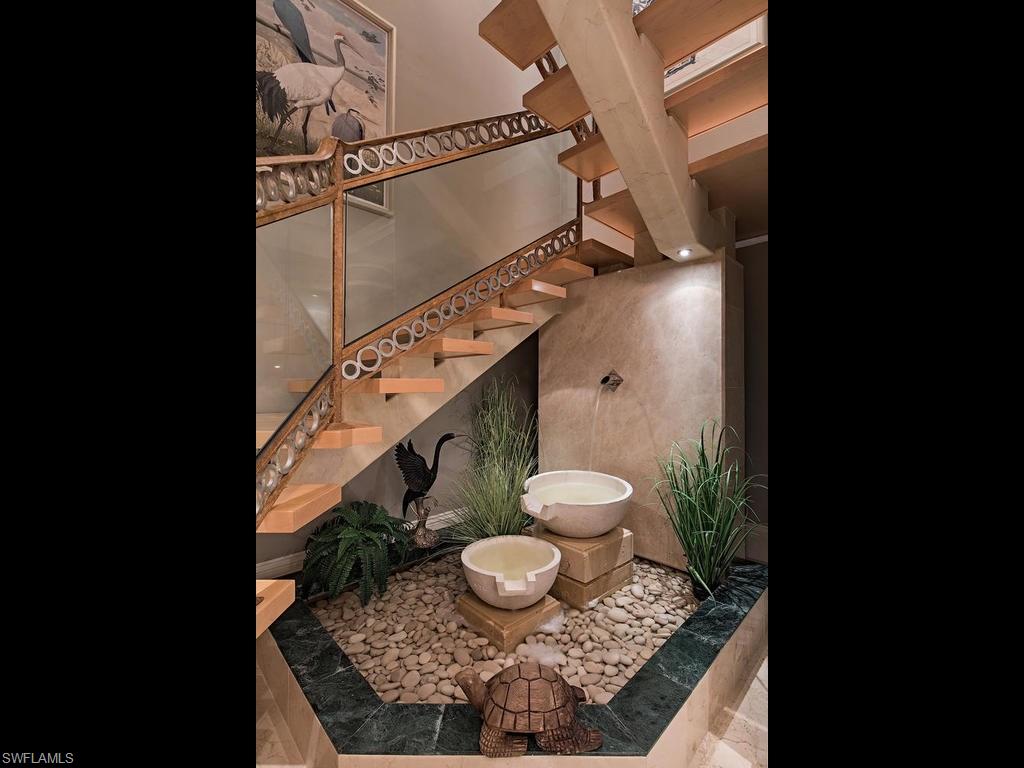 LA SCALA AT THE COLONY - Residential