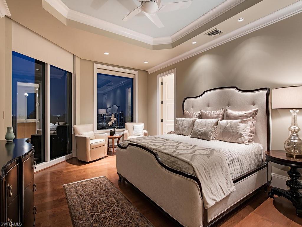 LA SCALA AT THE COLONY - Residential