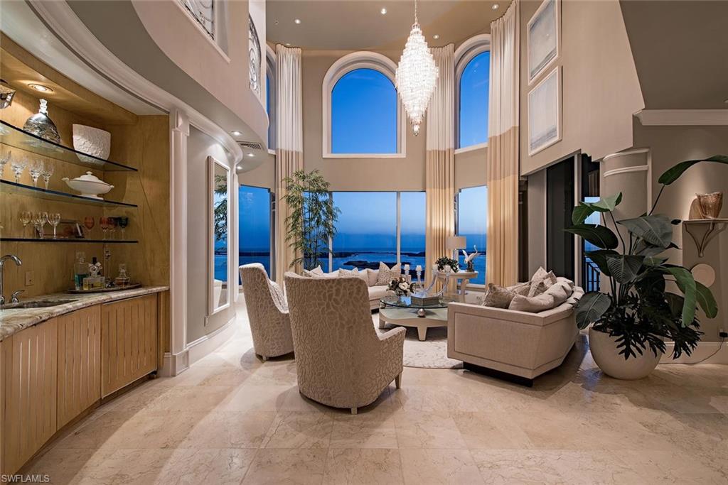 LA SCALA AT THE COLONY - Residential