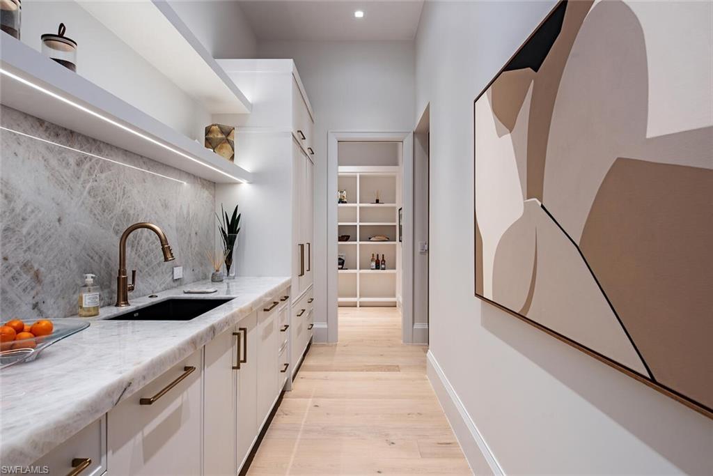 PINE RIDGE - Residential