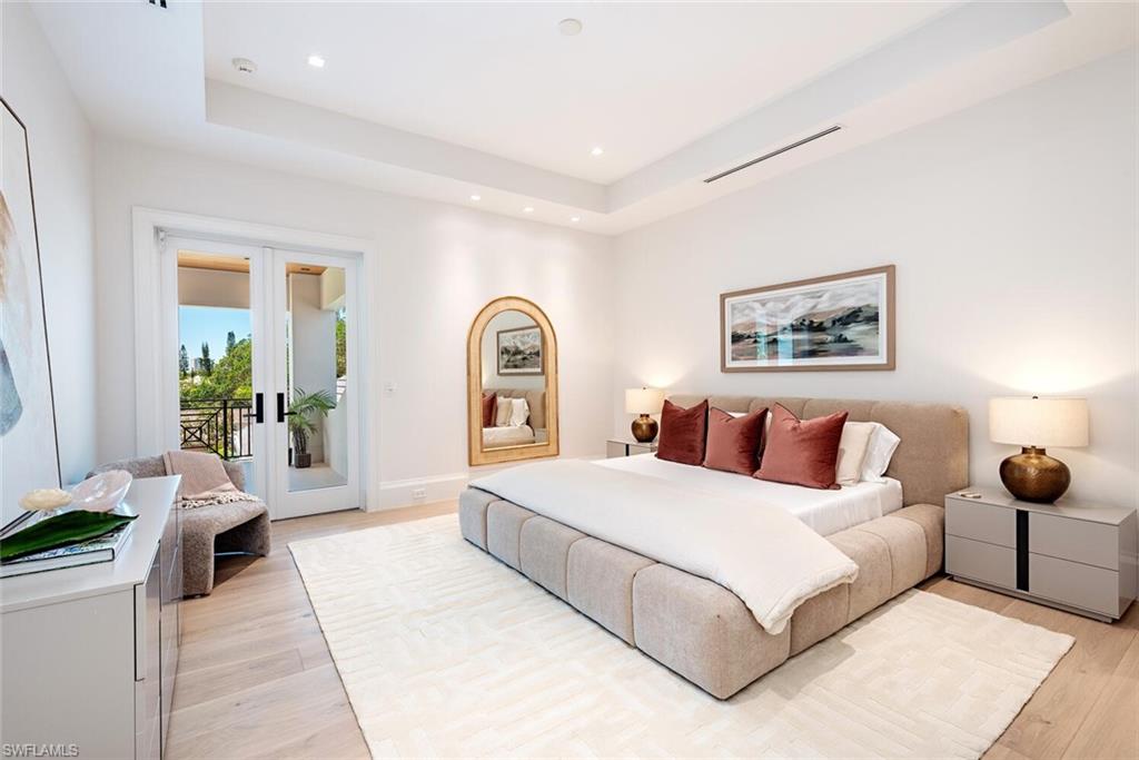 PINE RIDGE - Residential