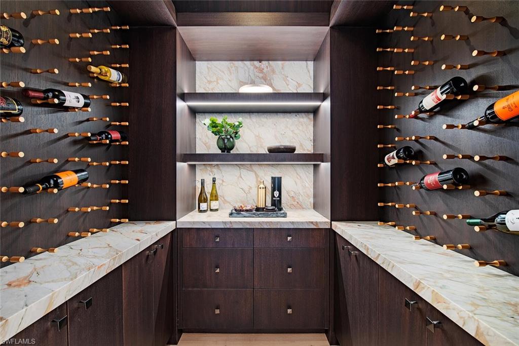 PINE RIDGE - Residential