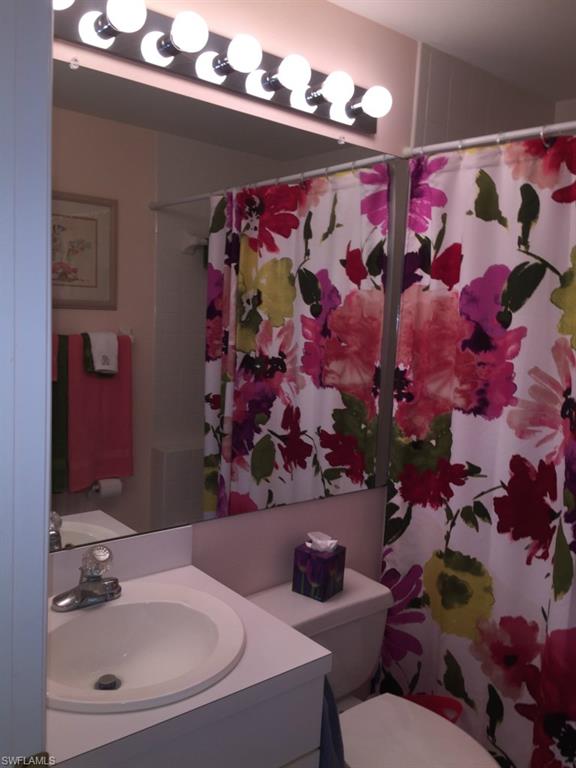 VILLAS AT OLDE HICKORY - Residential