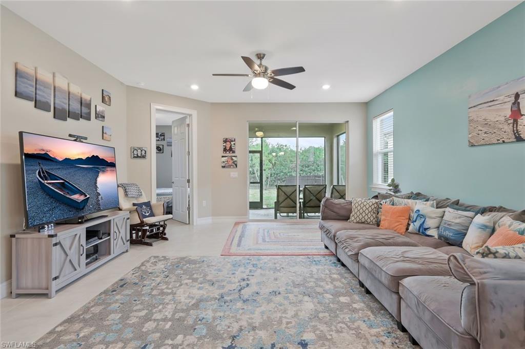 836 Heather Lake AVE