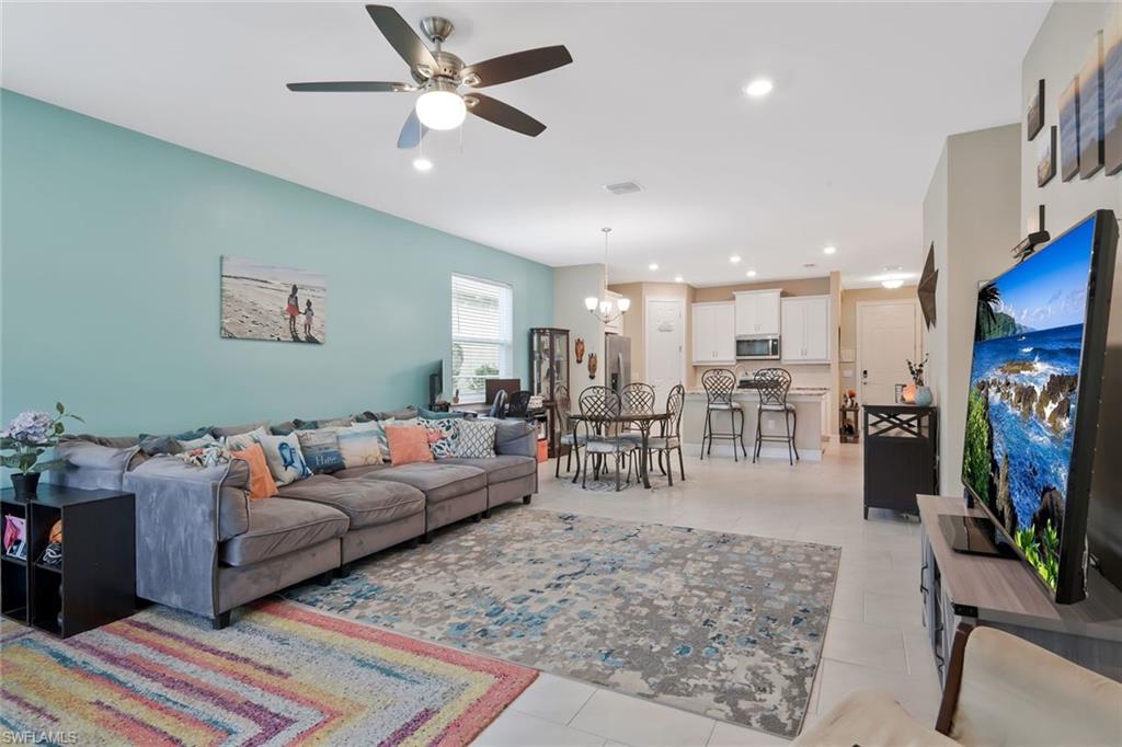 836 Heather Lake AVE