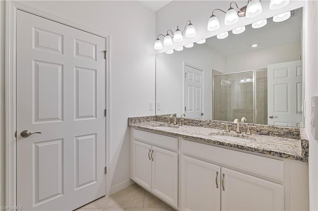 LINDSFORD - Residential Lease