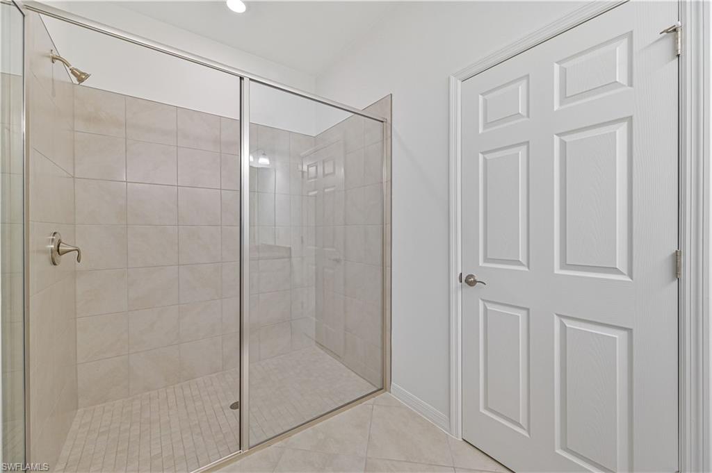 LINDSFORD - Residential Lease