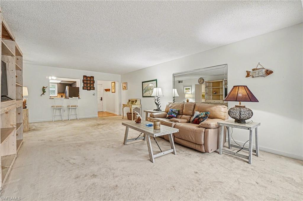 MONTEGO MANOR - Residential