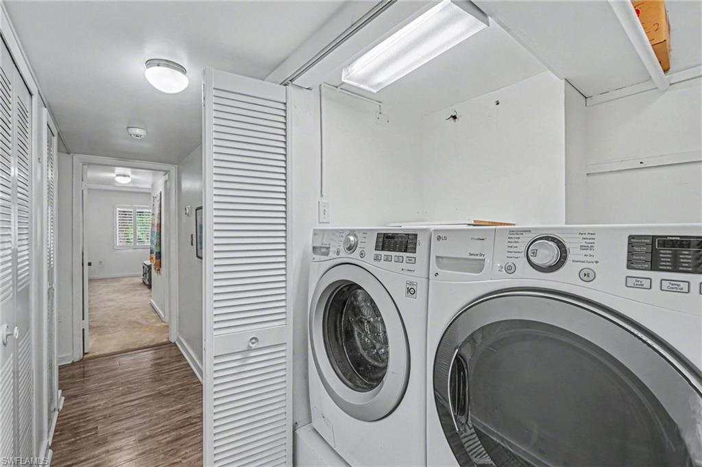 MONTEGO MANOR - Residential