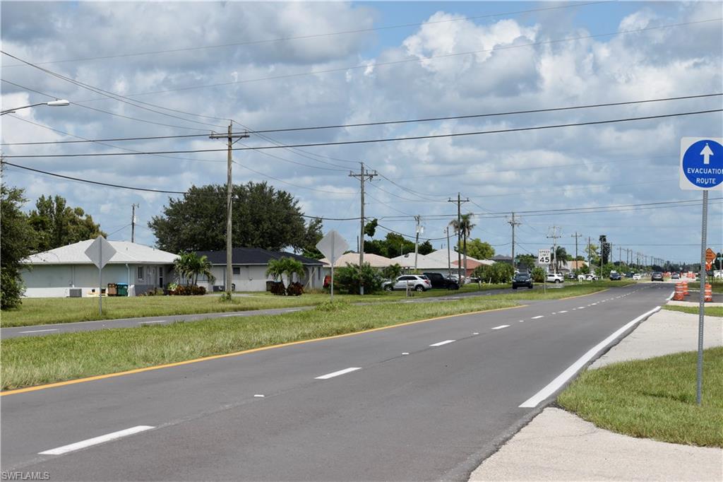 CAPE CORAL - LEE COUNTY INDUSTRIAL PARK - Land