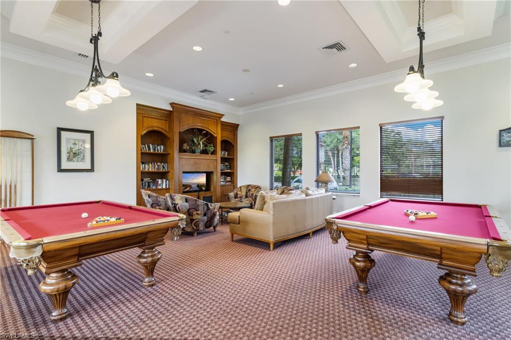 SATURNIA LAKES - Residential