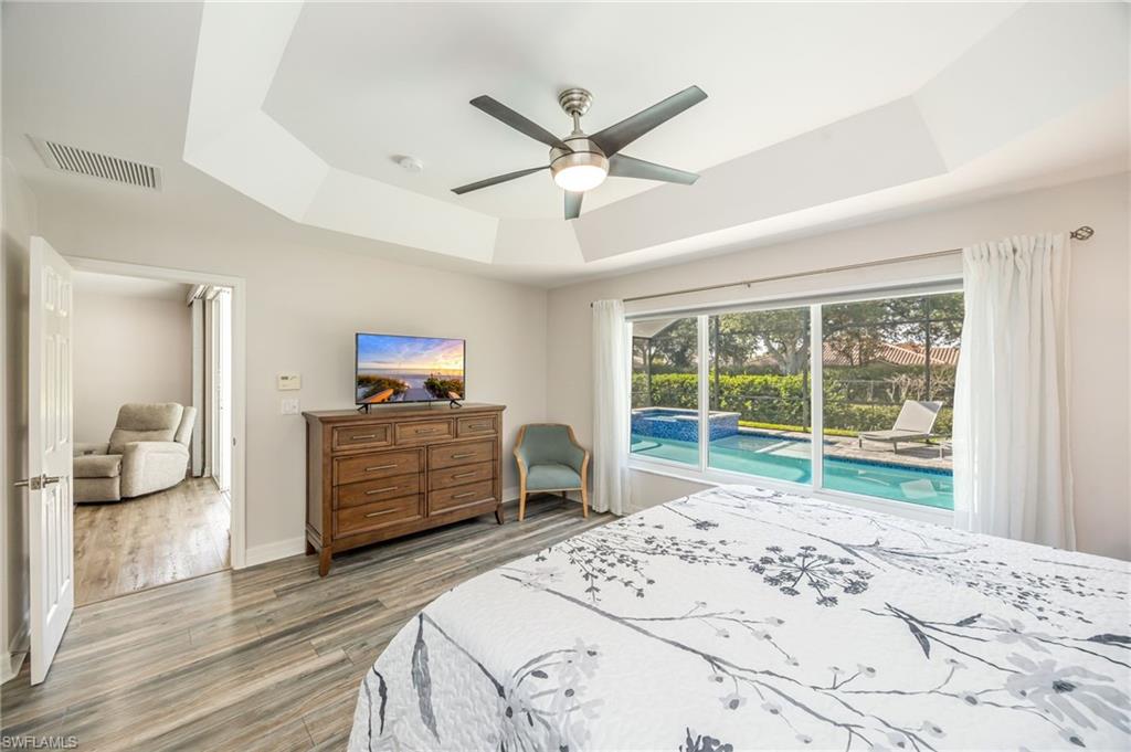 SATURNIA LAKES - Residential