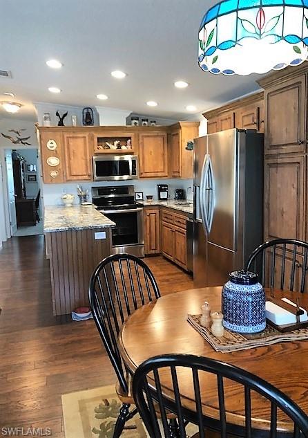 SILVER LAKES - Residential