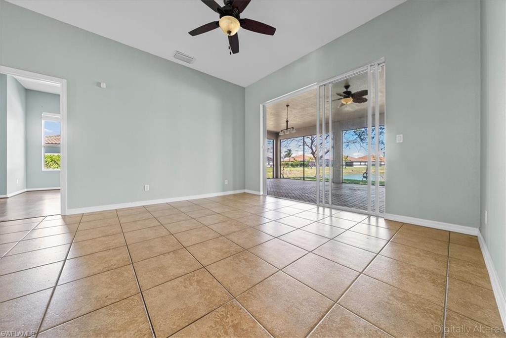 VALENCIA LAKES - Residential