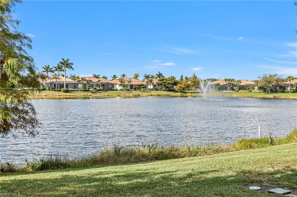 EMERSON SQUARE - Residential Lease