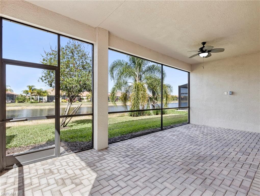 MARINA BAY - Residential