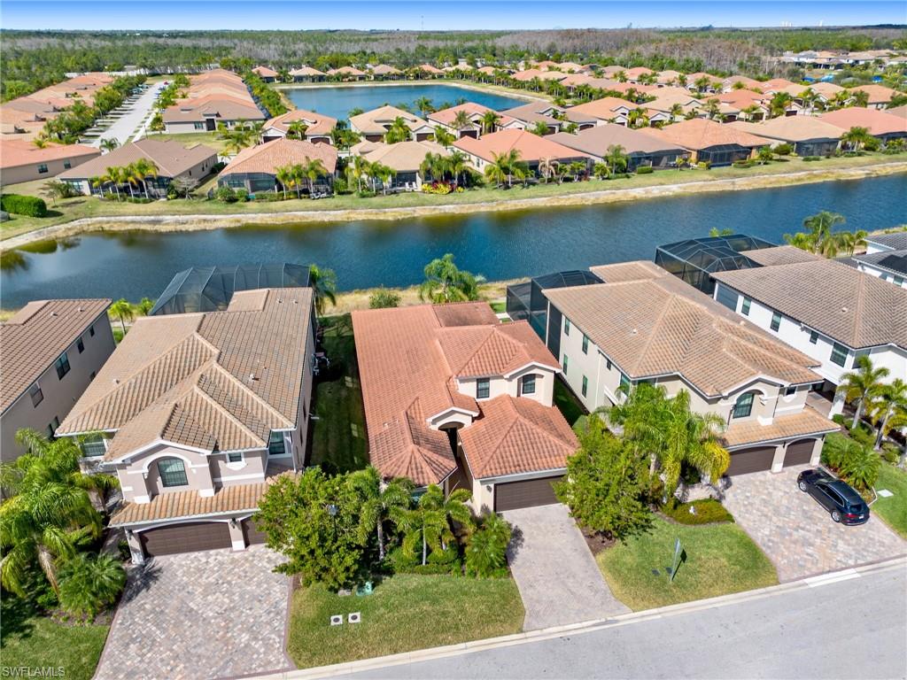 MARINA BAY - Residential