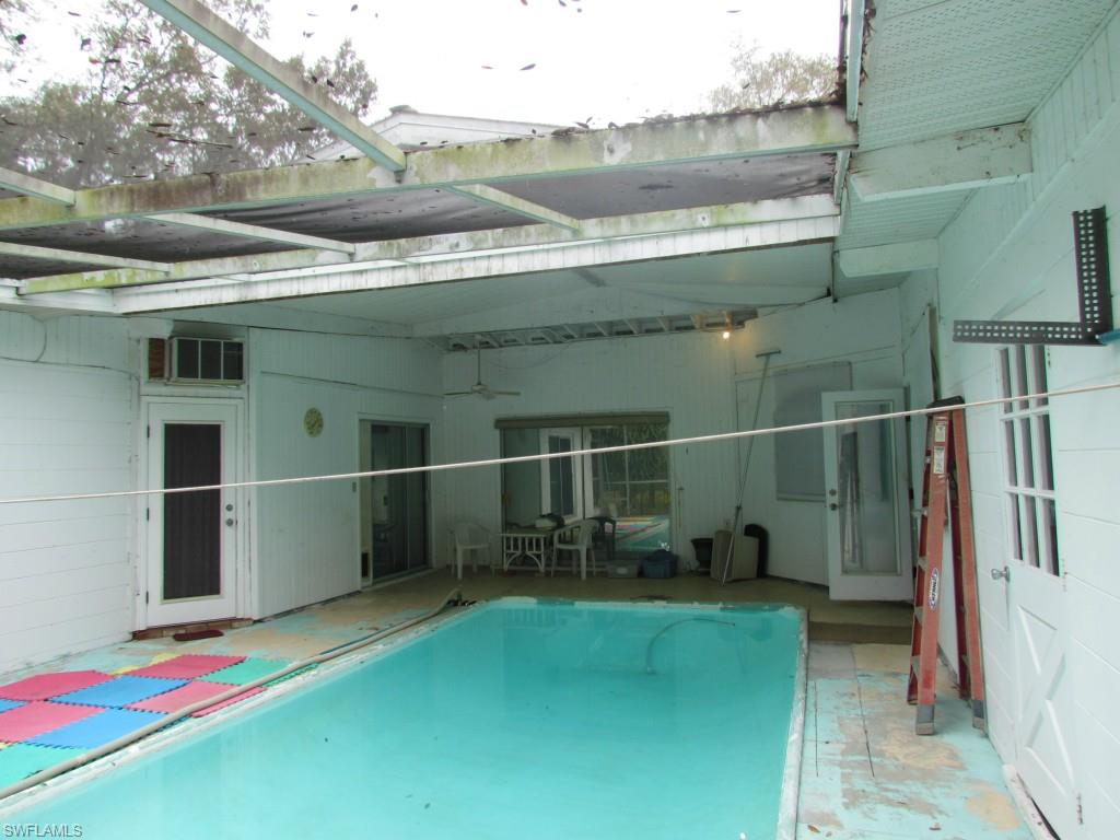 Fort Myers Villas - Residential