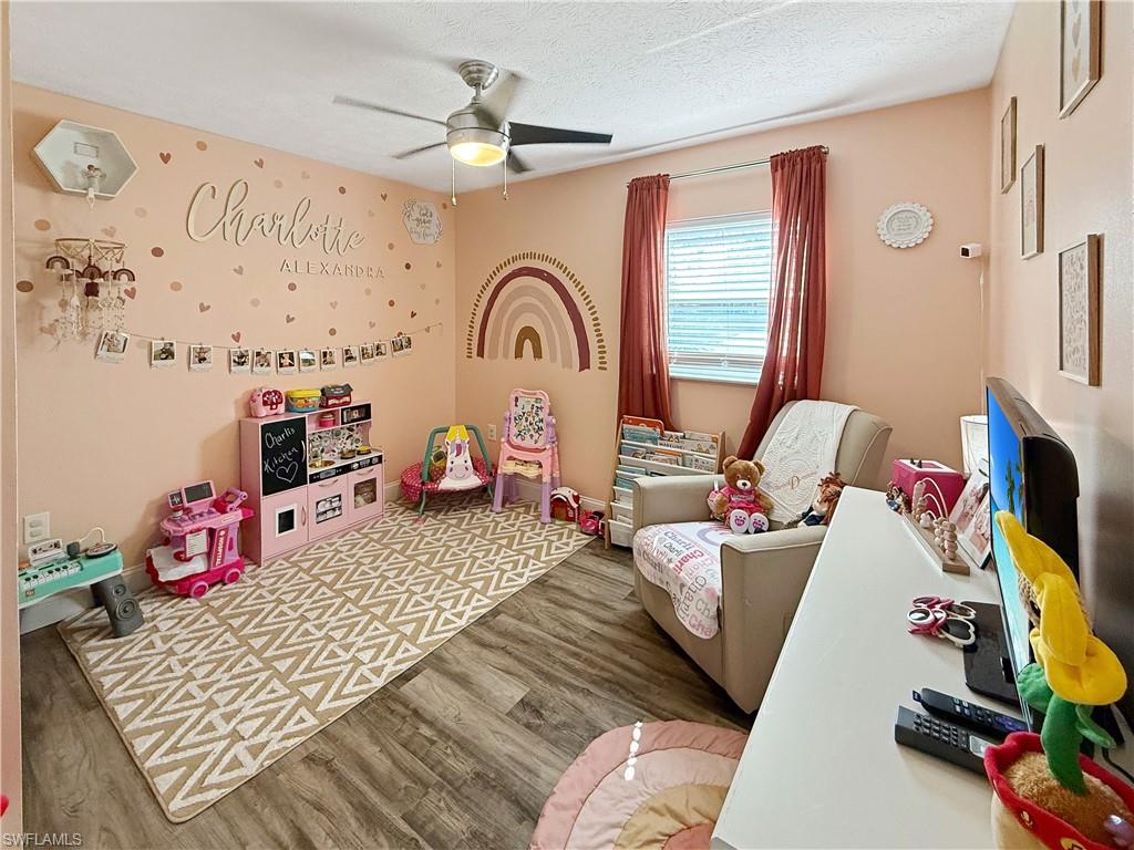 RIDGEVIEW ESTATES - Residential