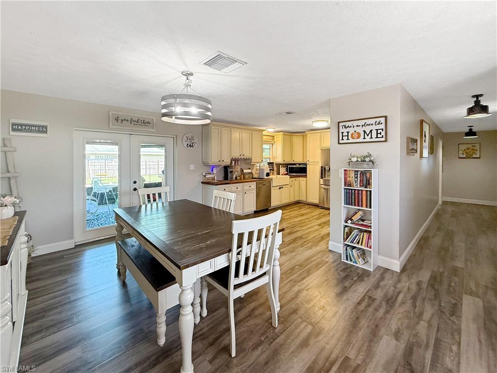 RIDGEVIEW ESTATES - Residential