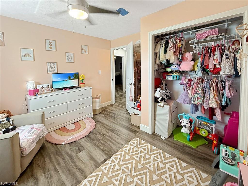 RIDGEVIEW ESTATES - Residential