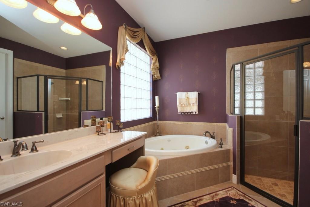 BELLE LAGO - Residential