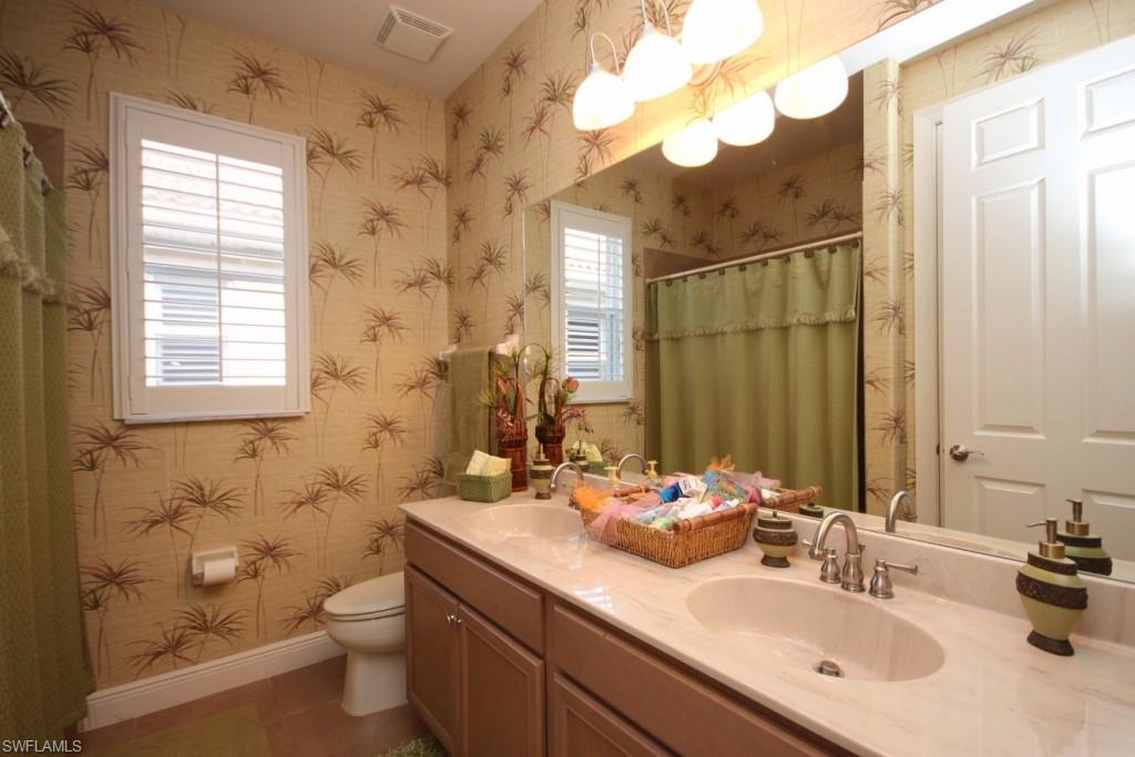 BELLE LAGO - Residential