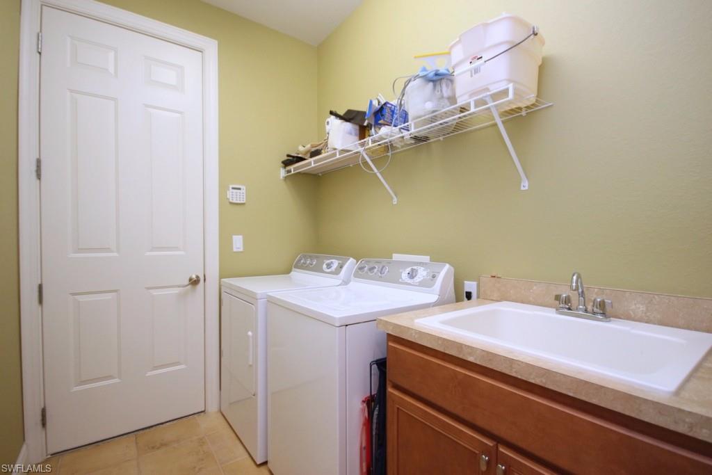 BELLE LAGO - Residential