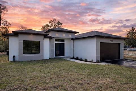 Photo of 4283 10th ST NE, NAPLES, FL 34120 (MLS # 226016022)