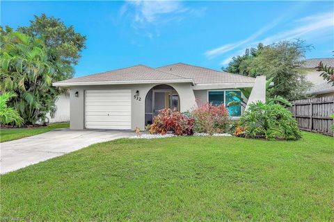532 99th AVE N NAPLES FL 34108