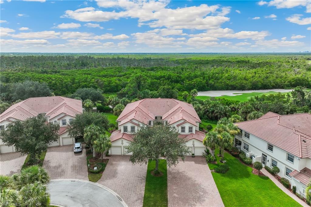 OXFORD POINTE - Residential