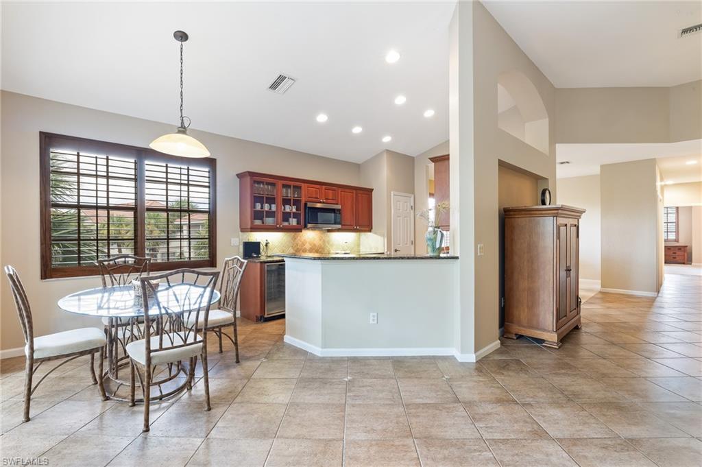 OXFORD POINTE - Residential