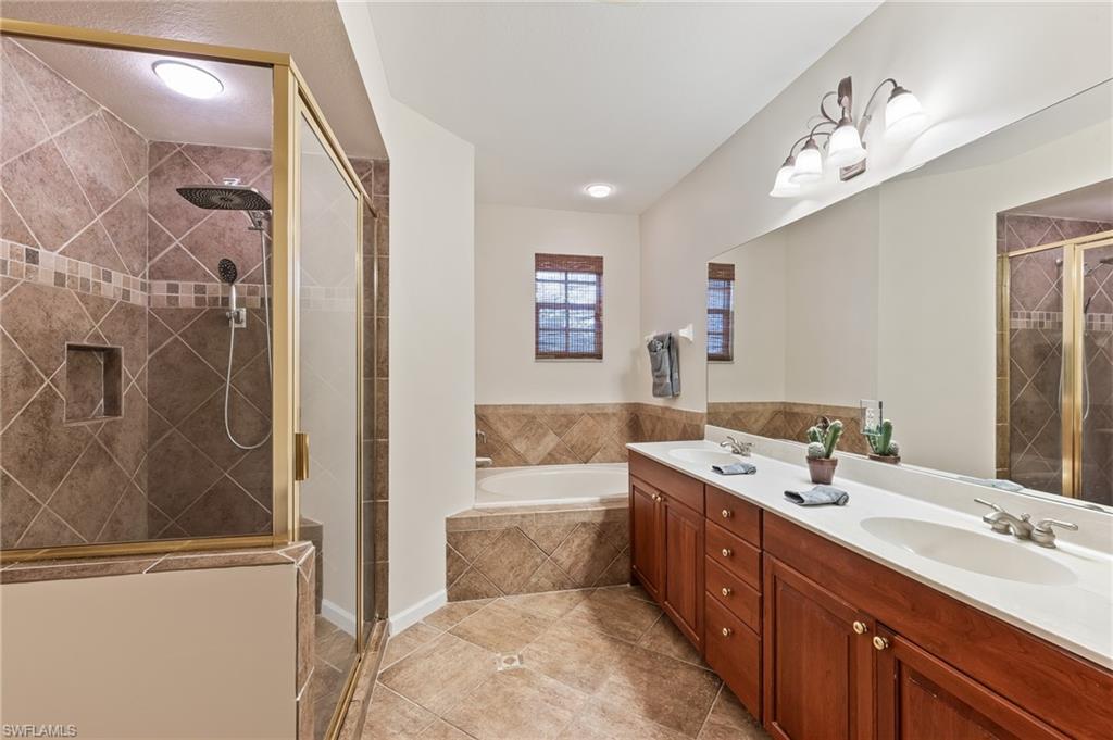 OXFORD POINTE - Residential