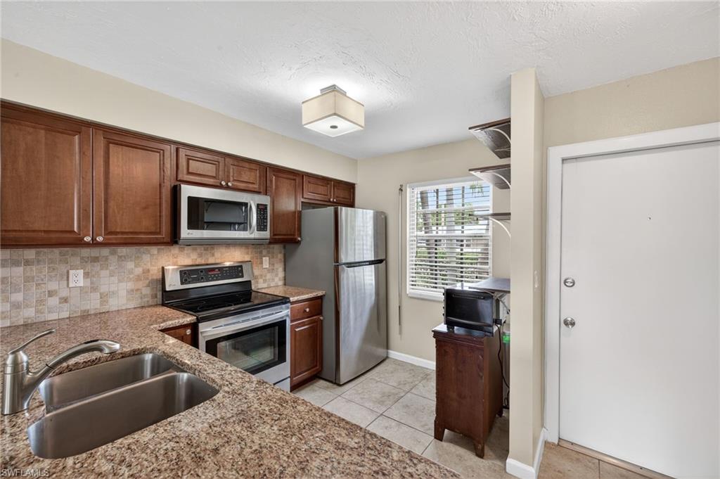 SOUTH POINTE VILLAS CONDO - Residential