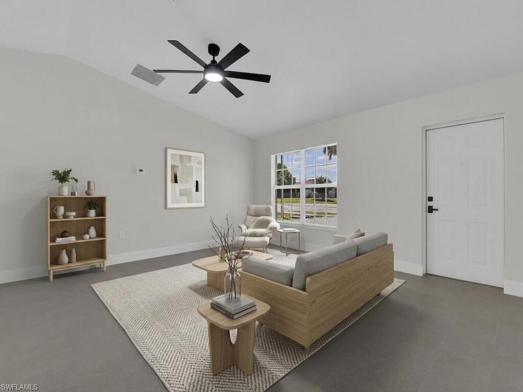 CAPE CORAL - Residential Lease