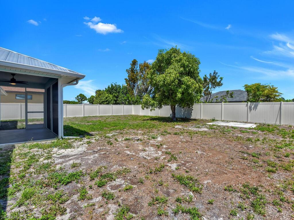 CAPE CORAL - Residential Lease