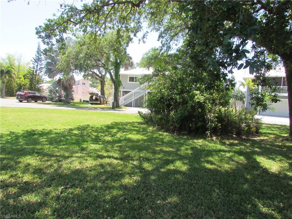 ISLE OF PINES - Land