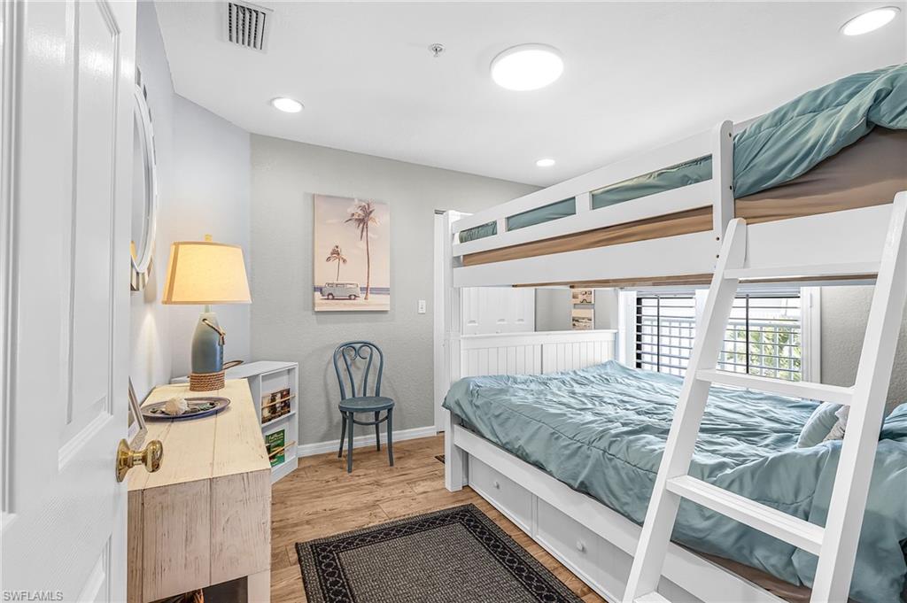 FOUR WINDS MARINA NORTH CONDO - Residential