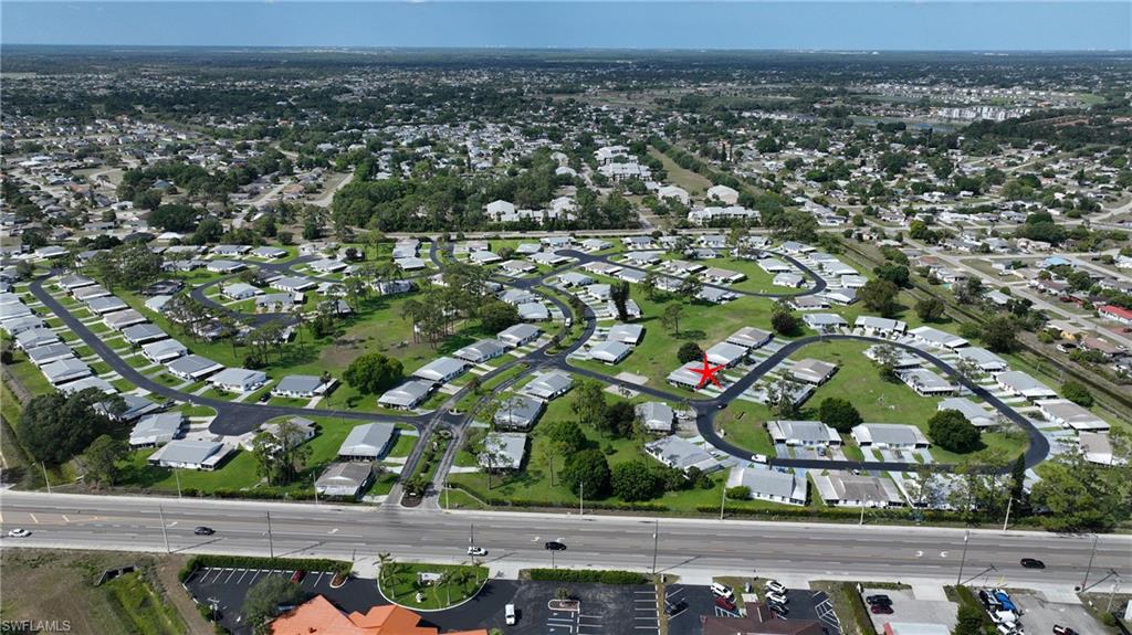 PINEWOOD CONDOMINIUM - Residential