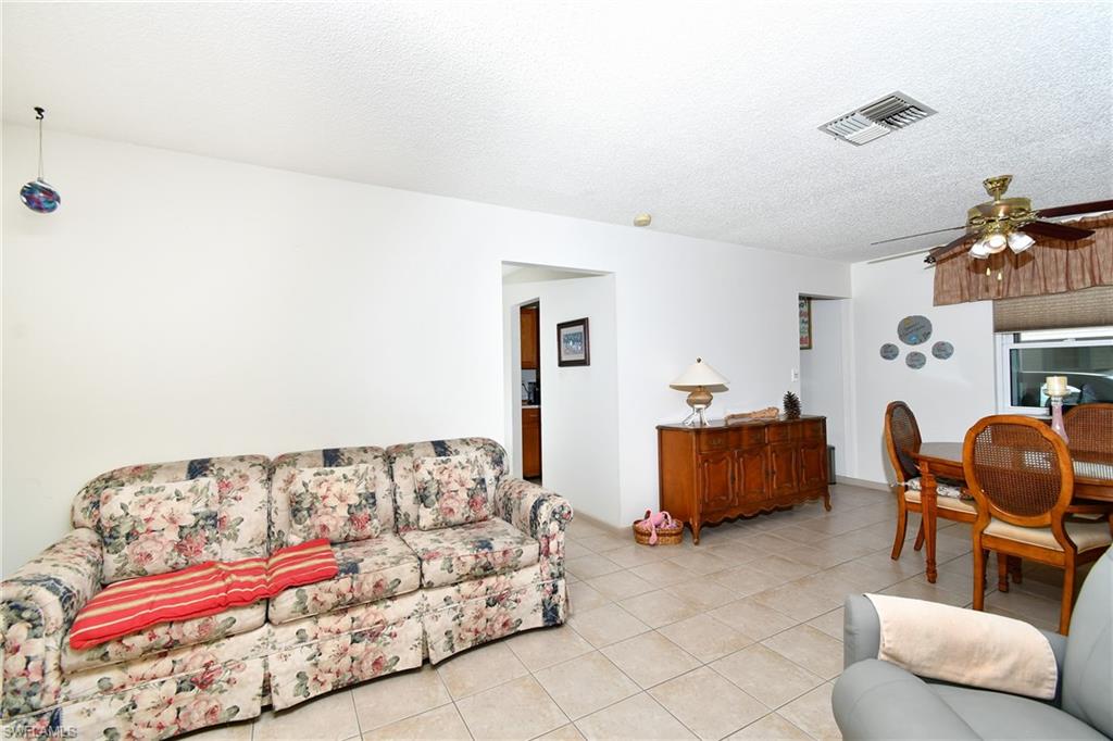 PINEWOOD CONDOMINIUM - Residential