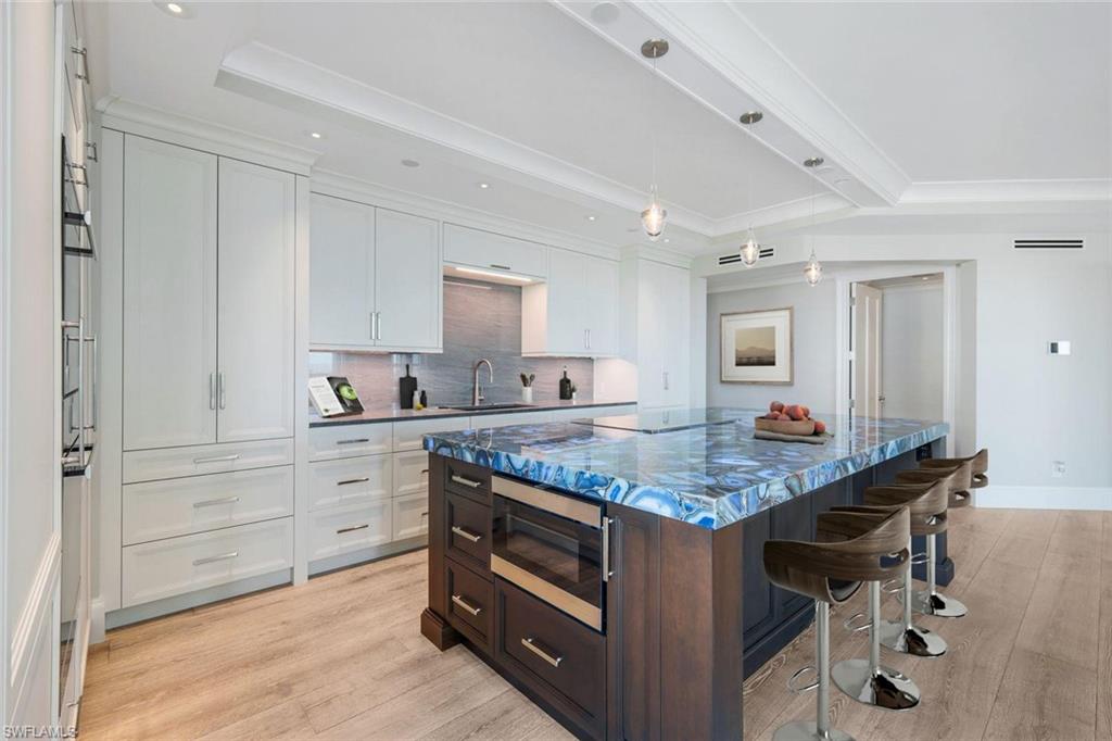 GRANDE EXCELSIOR - Residential