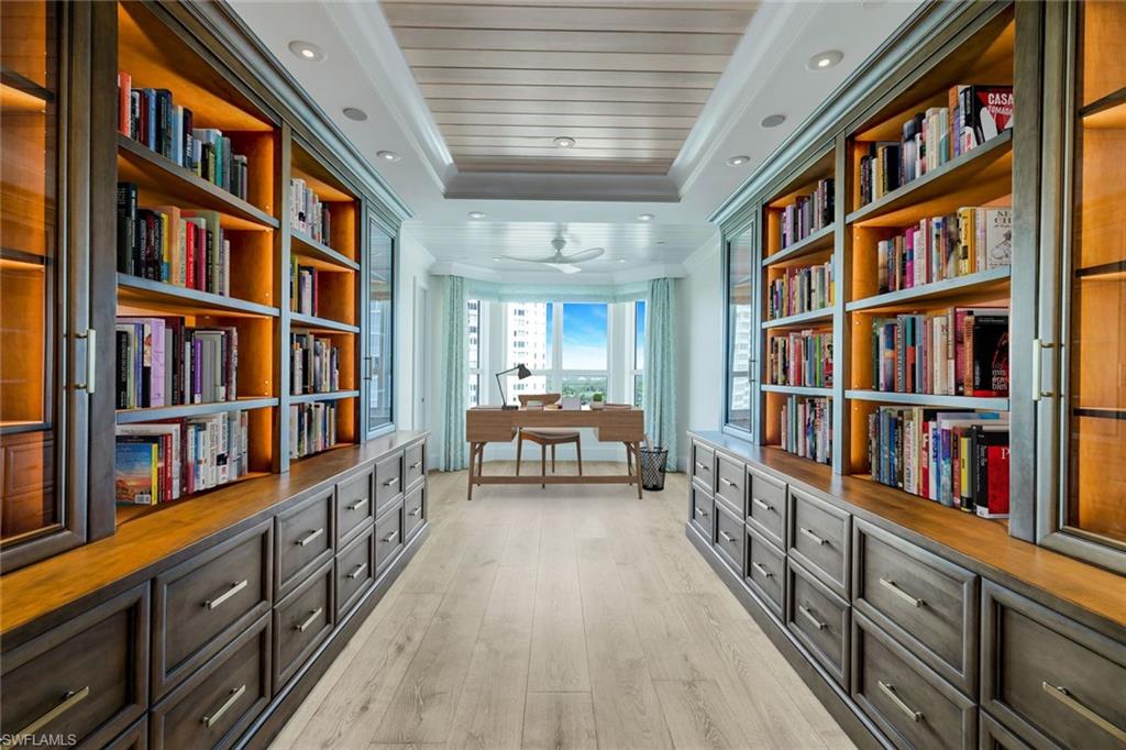 GRANDE EXCELSIOR - Residential